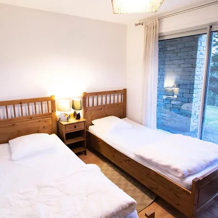 Alpstuga Les Petit Bonheur - Les Petit Bonheur - Cht93 Mae-2484 *